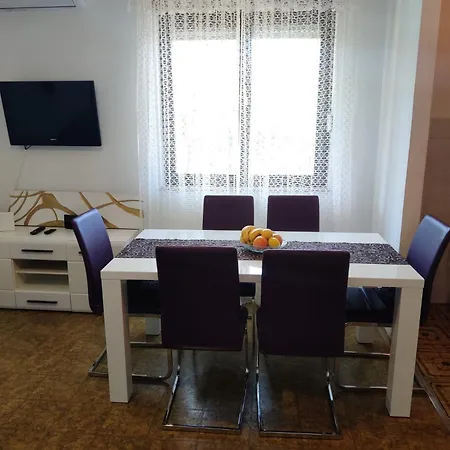 Cozy Ray Apartament